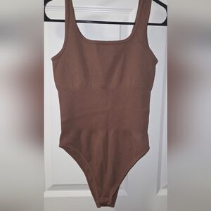 Elegant Brown Ribbed Women's Bodysuit